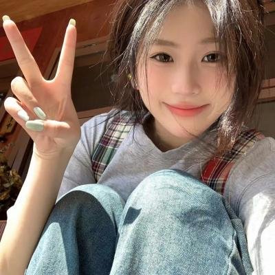 葛洛莉亚·贝尔